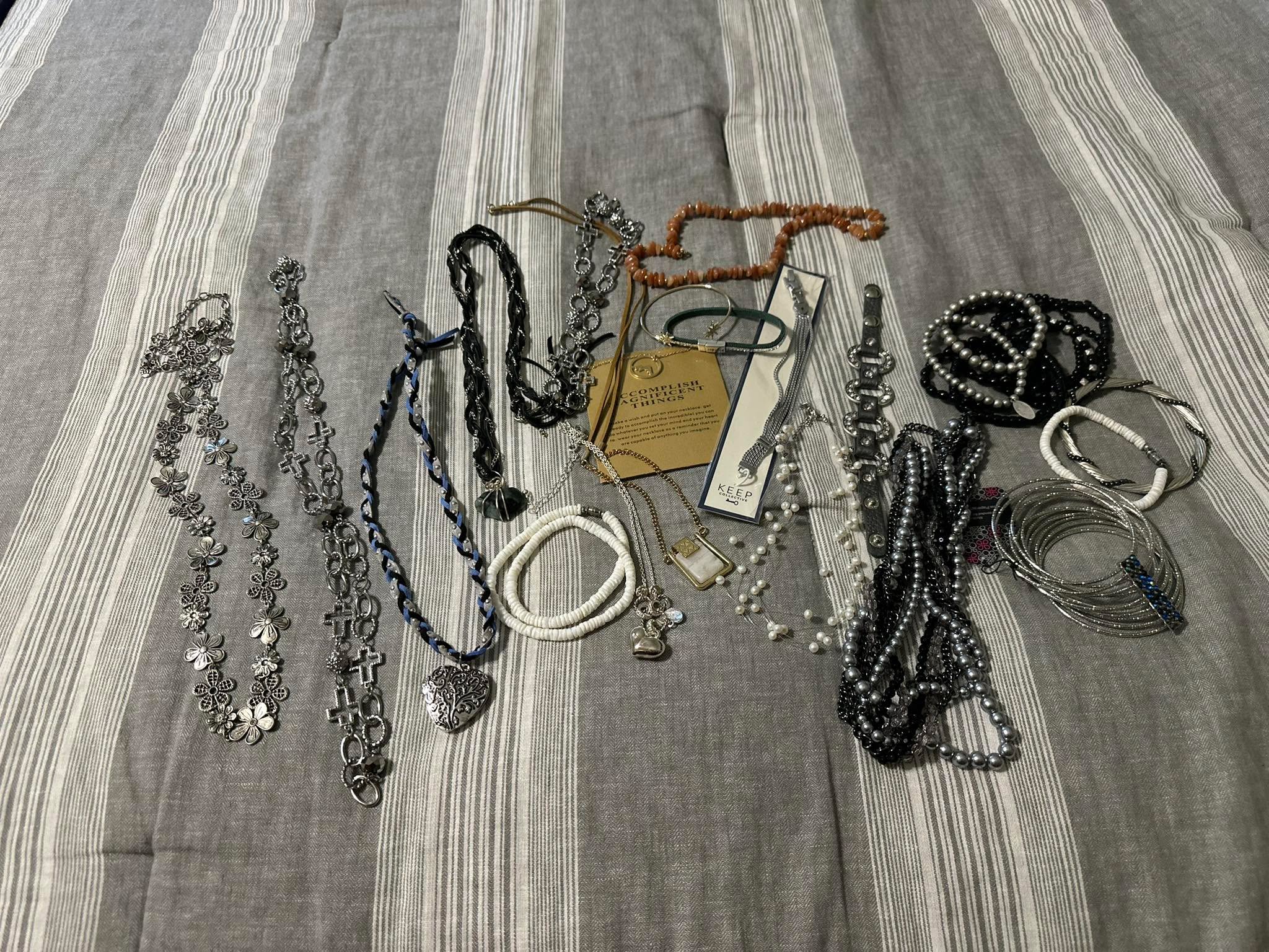 Barely used or unused jewelry $40 for the whole lot. Not breaking it up into individual pieces.  Message me or comment below if interested.